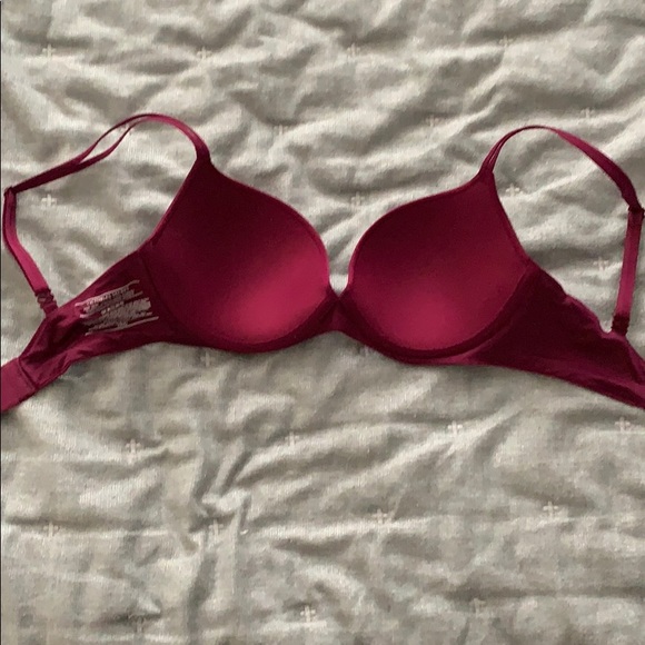 Victoria’s Secret bras set of 2 - Picture 8 of 8